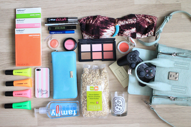 what-s-in-my-bag1