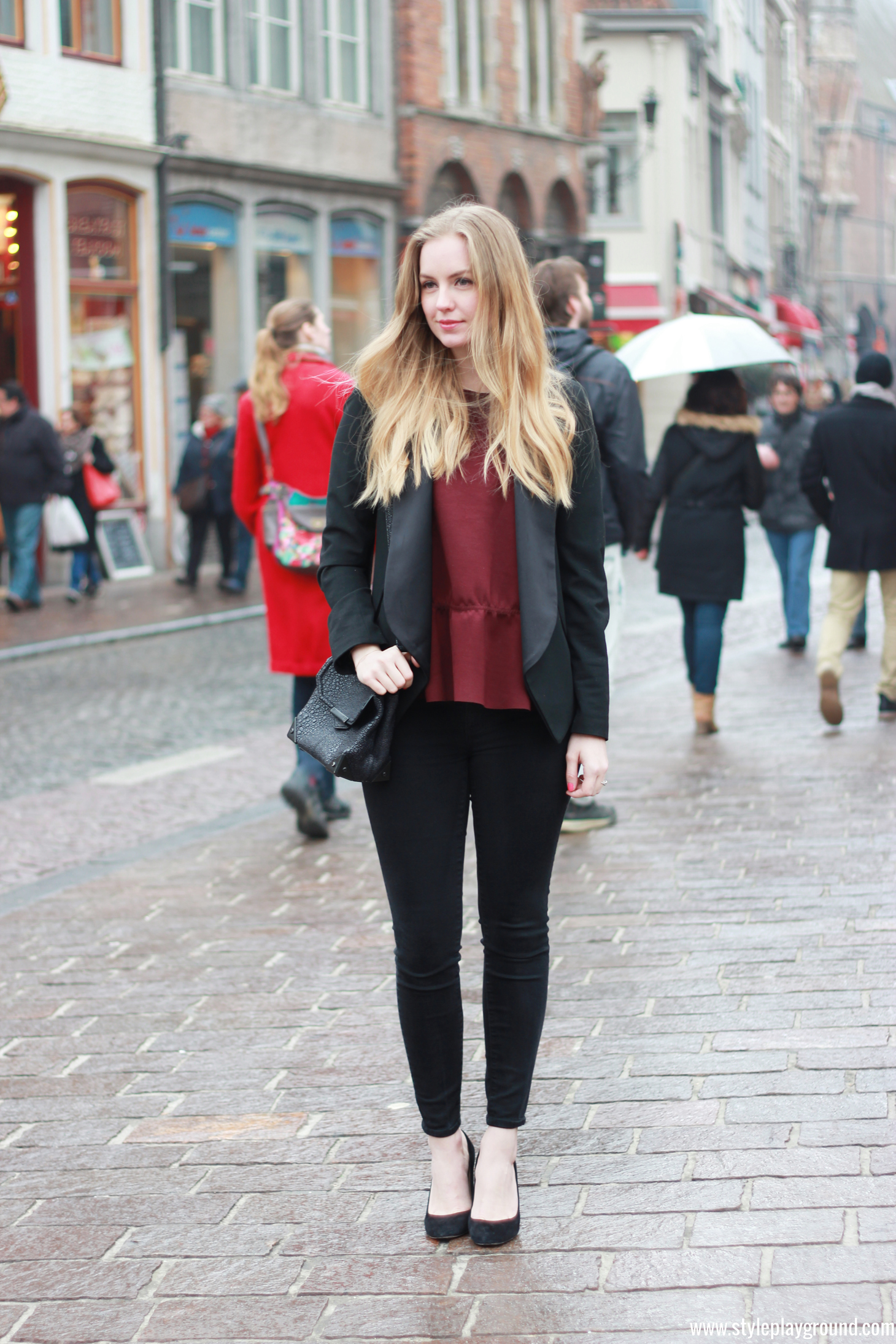 Axelle Blanpain from Style playground is wearing an H&M top, Michael Kors blazer, J Brand skinny jeans, J crew pumps & Alexander Wang bag 