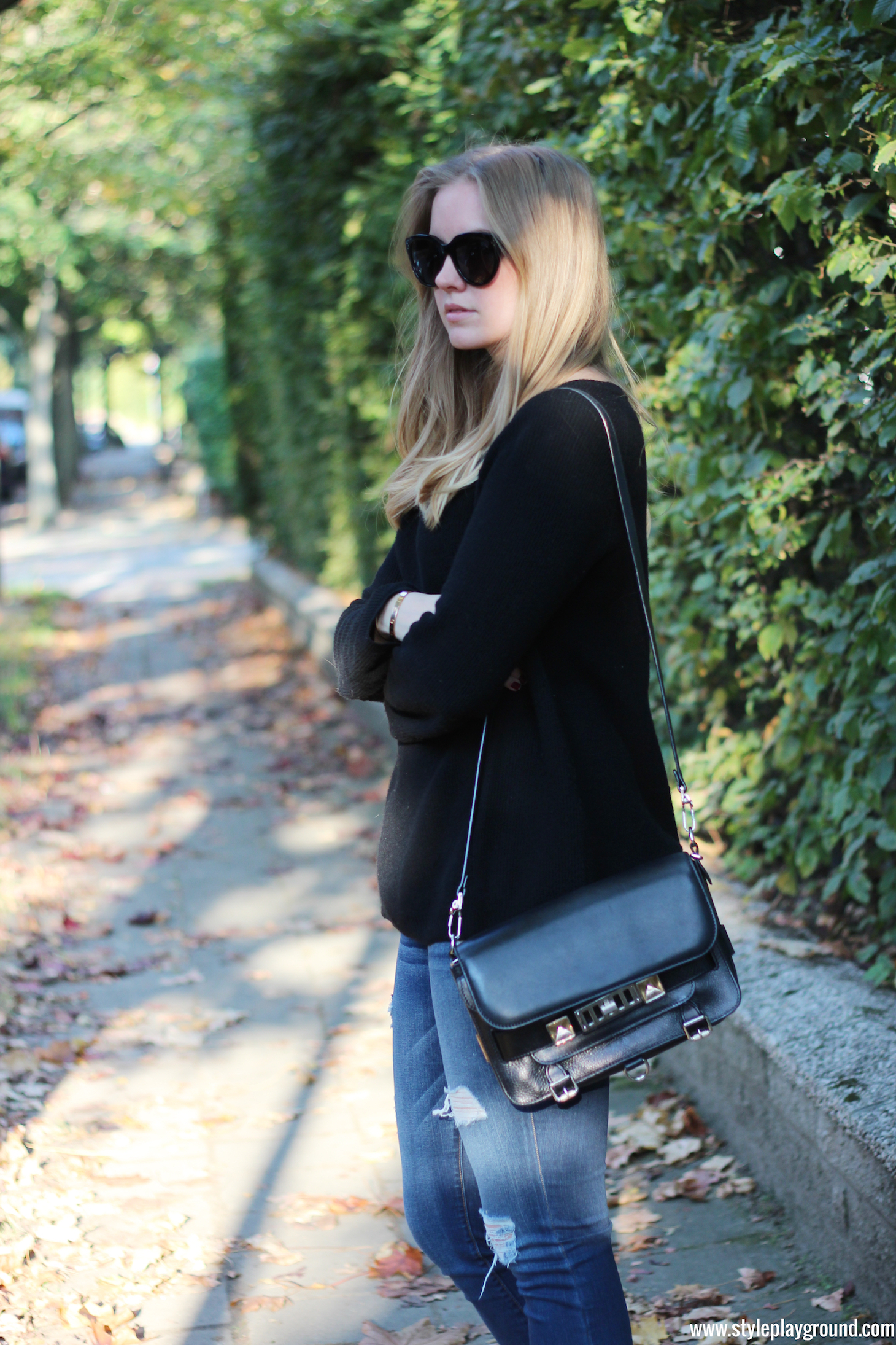 Axelle Blanpain of Style playground is wearing a Bash sweater, American Eagle ripped leggings, Zara shoes, Proenza Schouler PS11 bag & Celine Audrey sunglasses